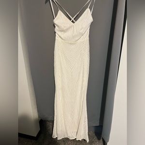 GORGEOUS Lulus wedding dress
